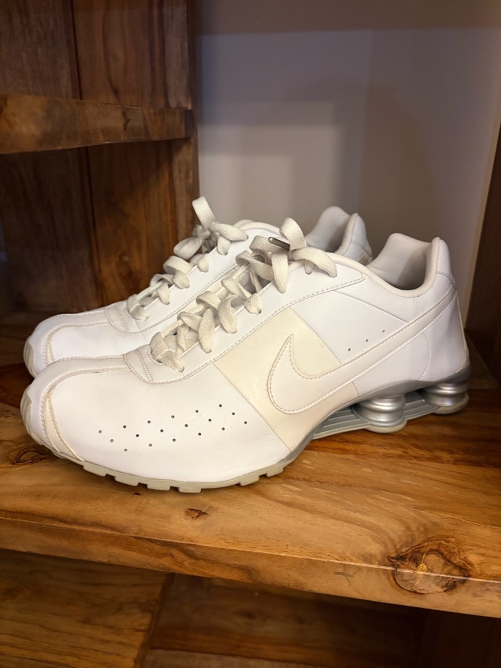 Nike Men's White Shox Running Shoes